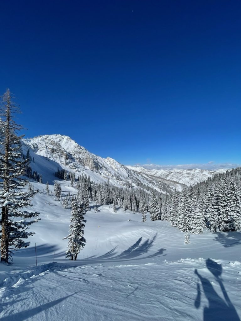 Entrance to Honeycomb Canyon with the Honeycomb chutes in the distance