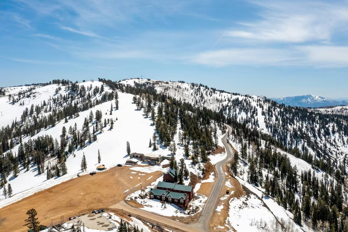 Powder Mountain aerial view above the Moonridge Condos